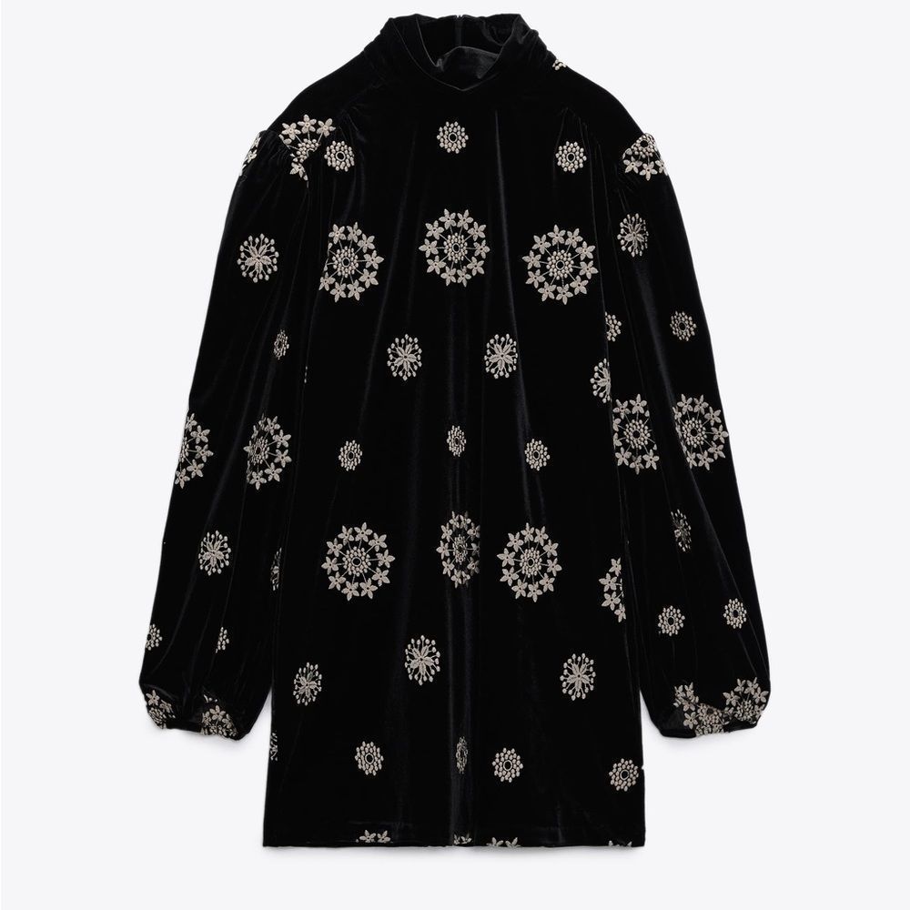 ZARA EMBROIDERED VELVET DRESS
BLACK - REF. 2731/339 - Picture 8 of 8